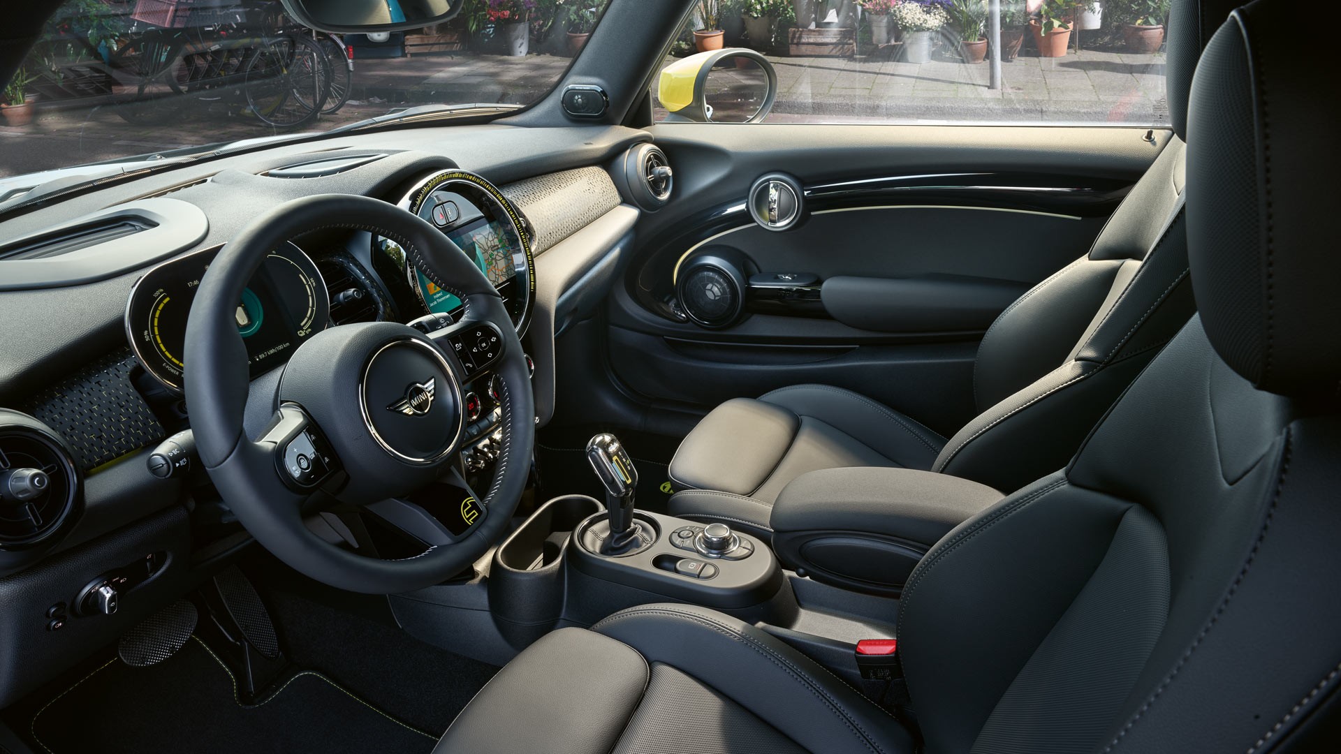 MINI 3 vrata Cooper SE – enterijer– 360° pogled